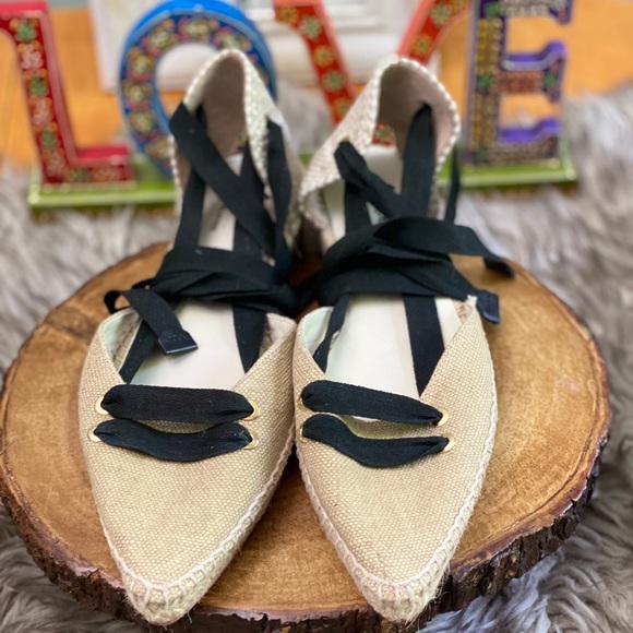 CASTAÑER
X Manolo Blahnik espadrille flats - Picture 14 of 16